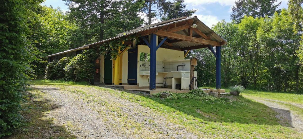 Camping De La Chagnee Saint-Aubin-le-Cloud Kültér fotó