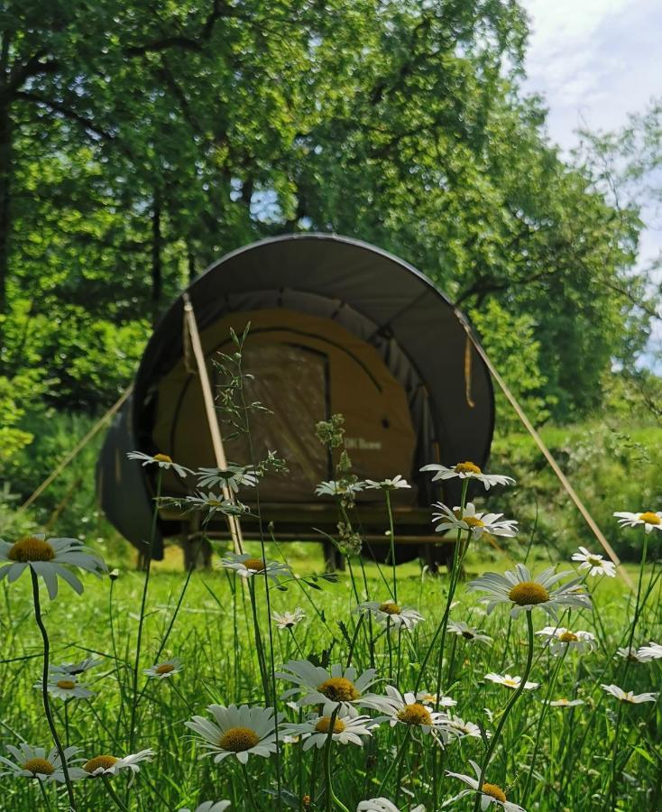 Camping De La Chagnee Saint-Aubin-le-Cloud Kültér fotó